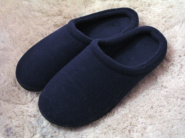 slippers for plantar fasciitis